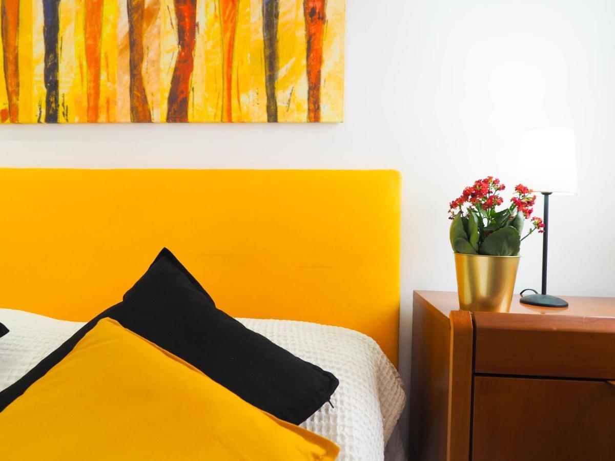 Sunflower Apartment By Hello Homes Sitges Dış mekan fotoğraf
